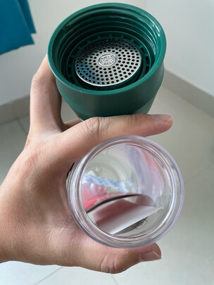 运动水杯