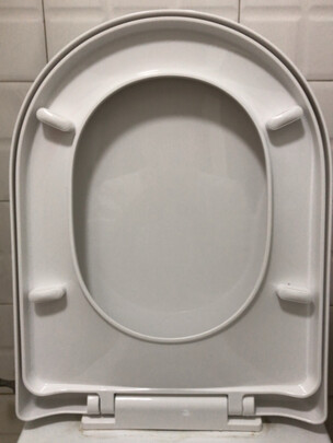 三,潜水艇(submarine)马桶盖网友对比评测