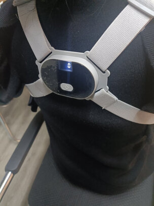 驼背矫正器