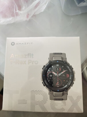 %title插图%num AMAZFIT 跃我 T-Rex Pro 陨石黑 四星三模定位 100米防水 心率监测 18天长续航智能运动手表男女华米科技出品