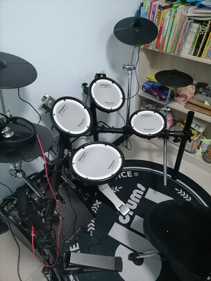 %title插图%num 罗兰(Roland)电子鼓TDE1 电鼓架子鼓儿童电子鼓初学者入门便携式爵士鼓初学高性价比+电鼓音箱套装