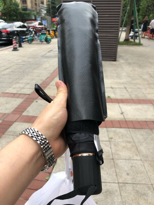 汽车遮阳伞