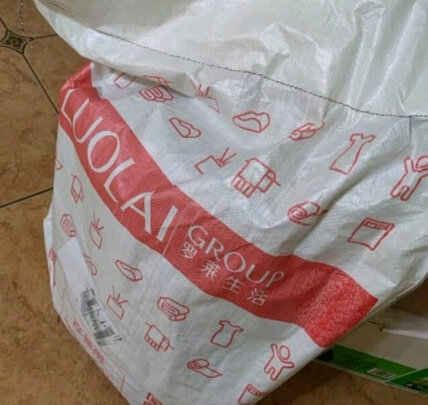 LOVO乐蜗家纺羽绒被一个月后开始后悔了诉说原因