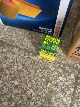 机油滤清器