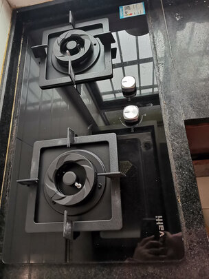 华帝i10054B燃气灶|客观评价华帝i10054B燃气灶怎么样？上手三周说真相