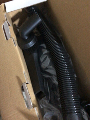 车载吸尘器
