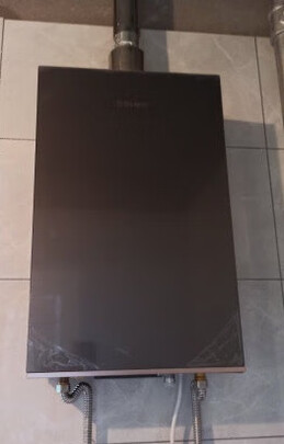 COLMOJSQ30-CE316是哪里生产的，值吗