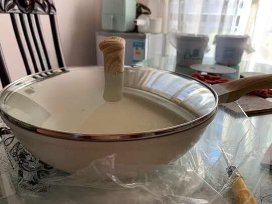 不粘锅