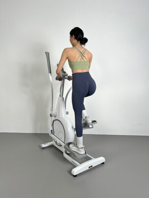 京东京造Awake|京东京造Awake L1椭圆机怎么样？亲身体验告知你实情！