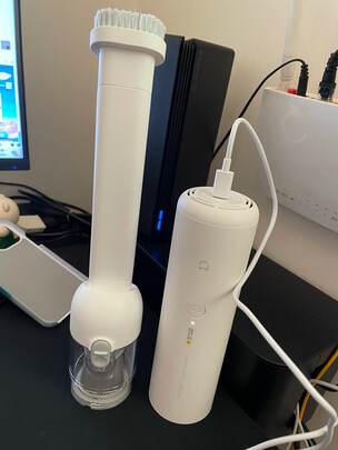 车载吸尘器