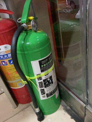 车载灭火器