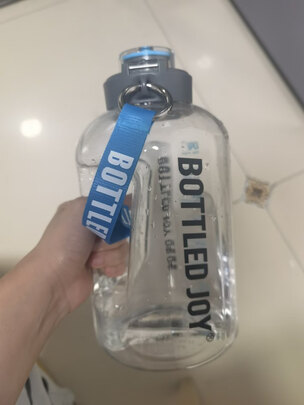 运动水壶