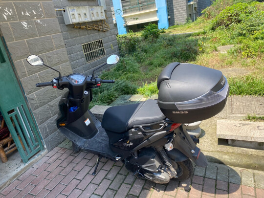 %title插图%num 壳牌 爱德王子AX3 SG 4T 摩托车机油 润滑油 15W-40 1升