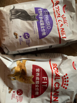 猫粮