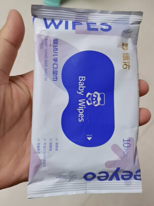 婴儿湿巾