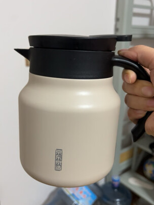 保温壶