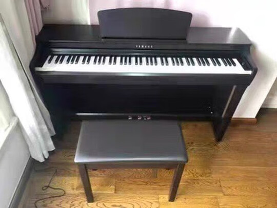 电钢琴|知乎评测：雅马哈电钢琴CLP725老实讲到底值不值得入手呀？谁来说说