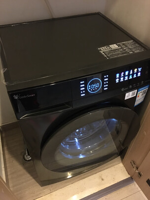 小天鹅TG100V89MUIT滚筒洗衣机|评测细节：小天鹅水魔方系列到底量质量好还是烂?用后讲内幕真相？