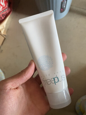 氨基酸泡沫洗面奶