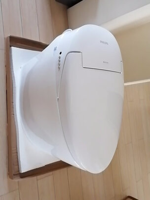 %title插图%num 飞利浦(PHILIPS)智能马桶一体机 洁净抗菌 离座冲水 座圈加热 智能坐便器AIB6408/93 400坑距