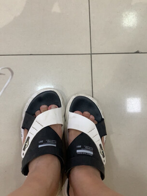 凉鞋