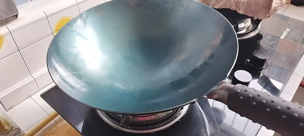 不粘锅