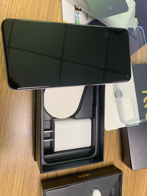 vivoiQOO Neo5 活力版极度喜欢感受反馈