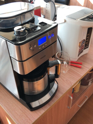 飞利浦（PHILIPS）咖啡机 家用全自动现磨一体带咖啡豆研磨功能 HD7751/00