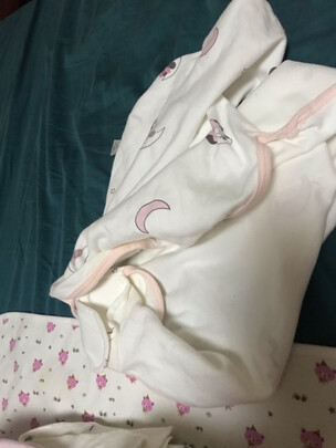 婴儿抱被
