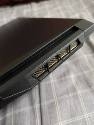 %title插图%num 微星(msi)武士66 15.6英寸游戏本笔记本电脑(11代i5-11400H 16G 512G RTX3050Ti 144Hz 72%NTSC 电竞屏)