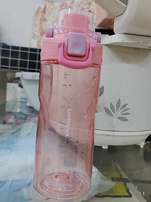 运动水杯