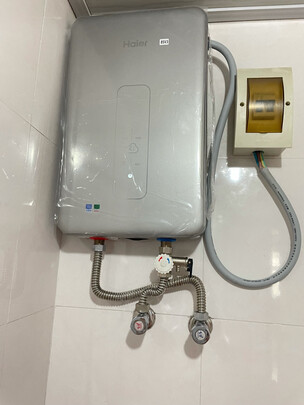 海尔（Haier）电热水器 即热式电热水器薄双功率大功率快速制热经水洗免储水式专利防电墙85V3系列 8500W即热