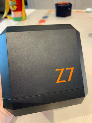 小天才W2025AC是哪里生产的，值吗