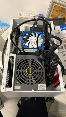 乔思伯（JONSBO）HP400电商版 CPU散热器（多平台/4热管/下吹CPU散热器/PWM智能温控/9CM风扇/附带硅脂）
