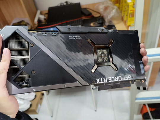 华硕ROG-STRIX-RTX3070TI-O8G-GAMING显卡|华硕ROG-STRIX-RTX3070TI-O8G-GAMING显卡怎么样上手一周说讲感受
