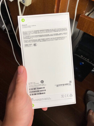 AppleiPhone|知乎问答：Apple iPhone 13值得入手吗？连配件都没有？