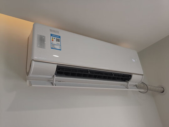 立式空调|知乎问答：美的焕新风和旋耀有什么区别？内幕行点评内幕真相