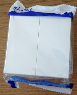 西蒙(simon)开关插座面板M3系列电工电料 四开双控 581042 雅白色