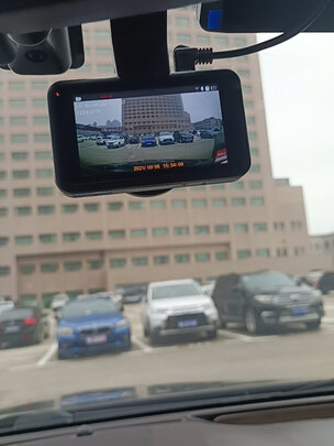 行车记录仪