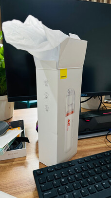 车载吸尘器