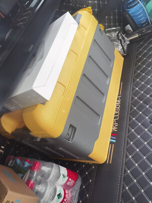 后备箱收纳箱