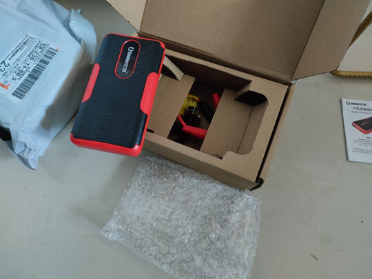 汽车应急启动电源