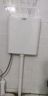 水箱蹲便器