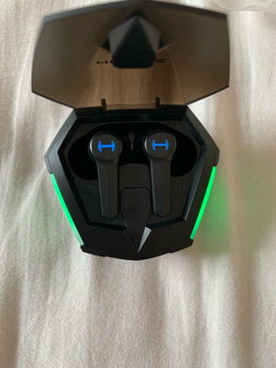 %title插图%num 漫步者(EDIFIER)HECATE GT4真无线蓝牙5.2【45ms低延时】入耳式游戏音乐耳机防尘防水 适用黑鲨红魔华为 黑色