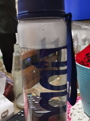 运动水壶