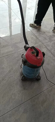车载吸尘器