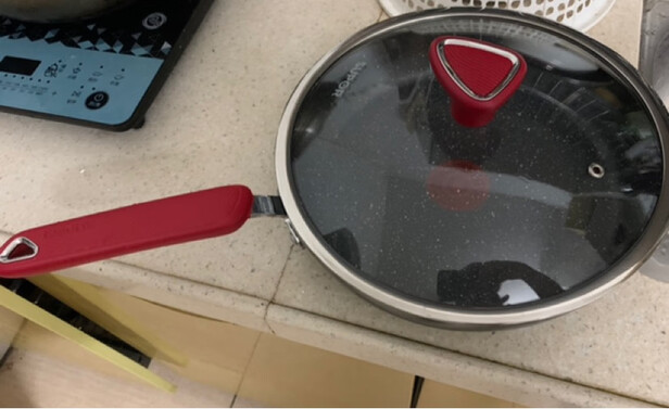 不粘锅