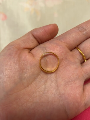 黄金戒指