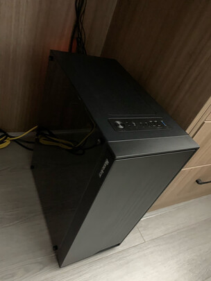 三,航嘉jumper450b电脑电源网友对比评测