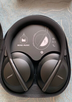 Bose 700 无线消噪耳机-岩白金限量版-白色  手势触控蓝牙降噪耳机 主动降噪 头戴式耳机 长久续航